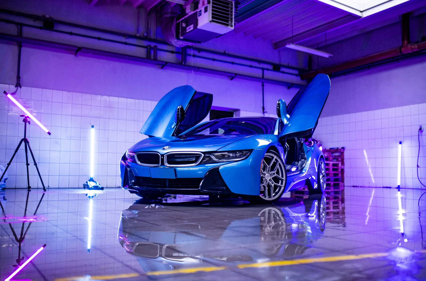 Concaver CVR5 on BMW i8 I12.1, photo 6