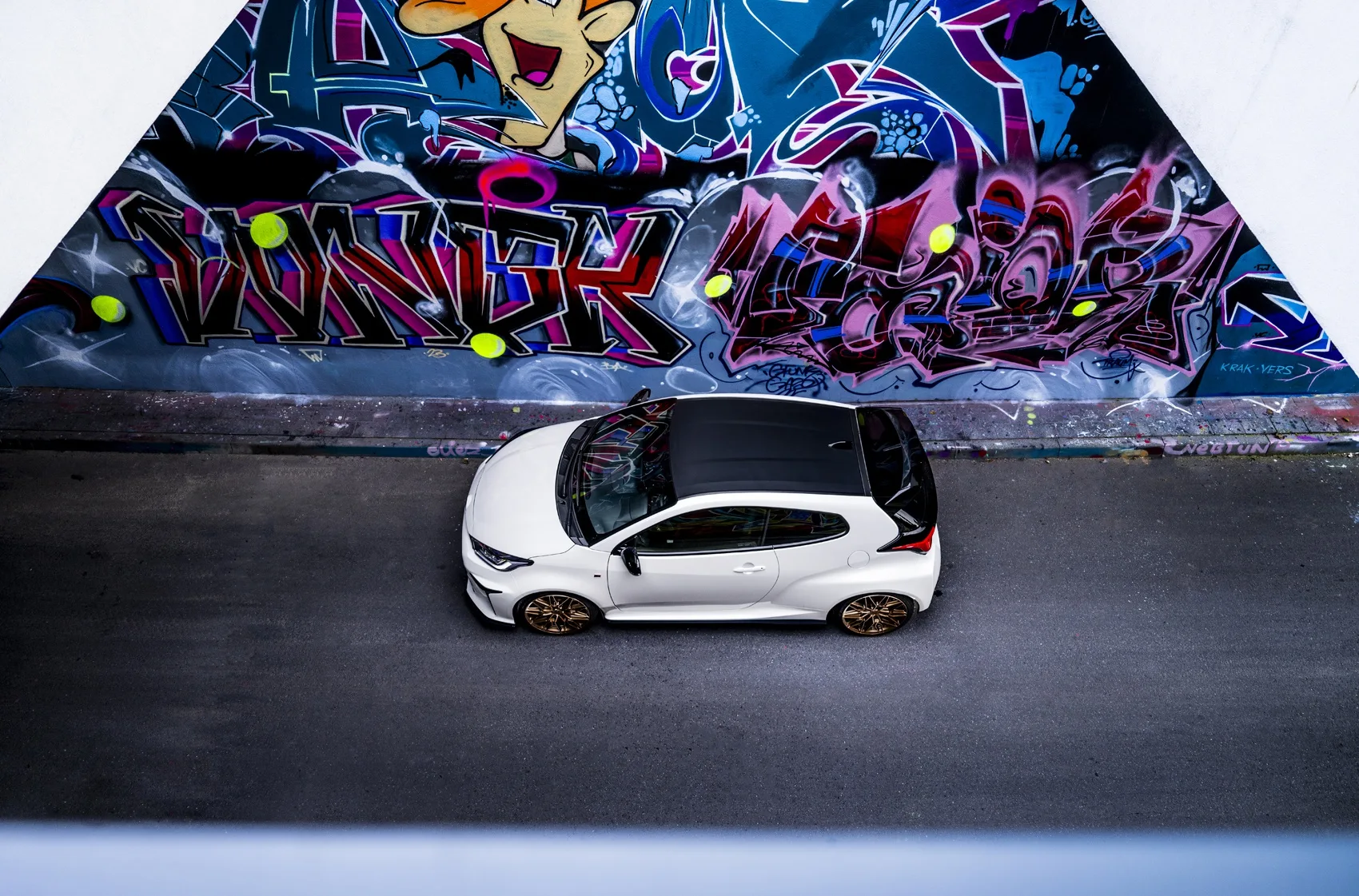 Concaver CVR6 on Toyota Yaris XP210, photo 6
