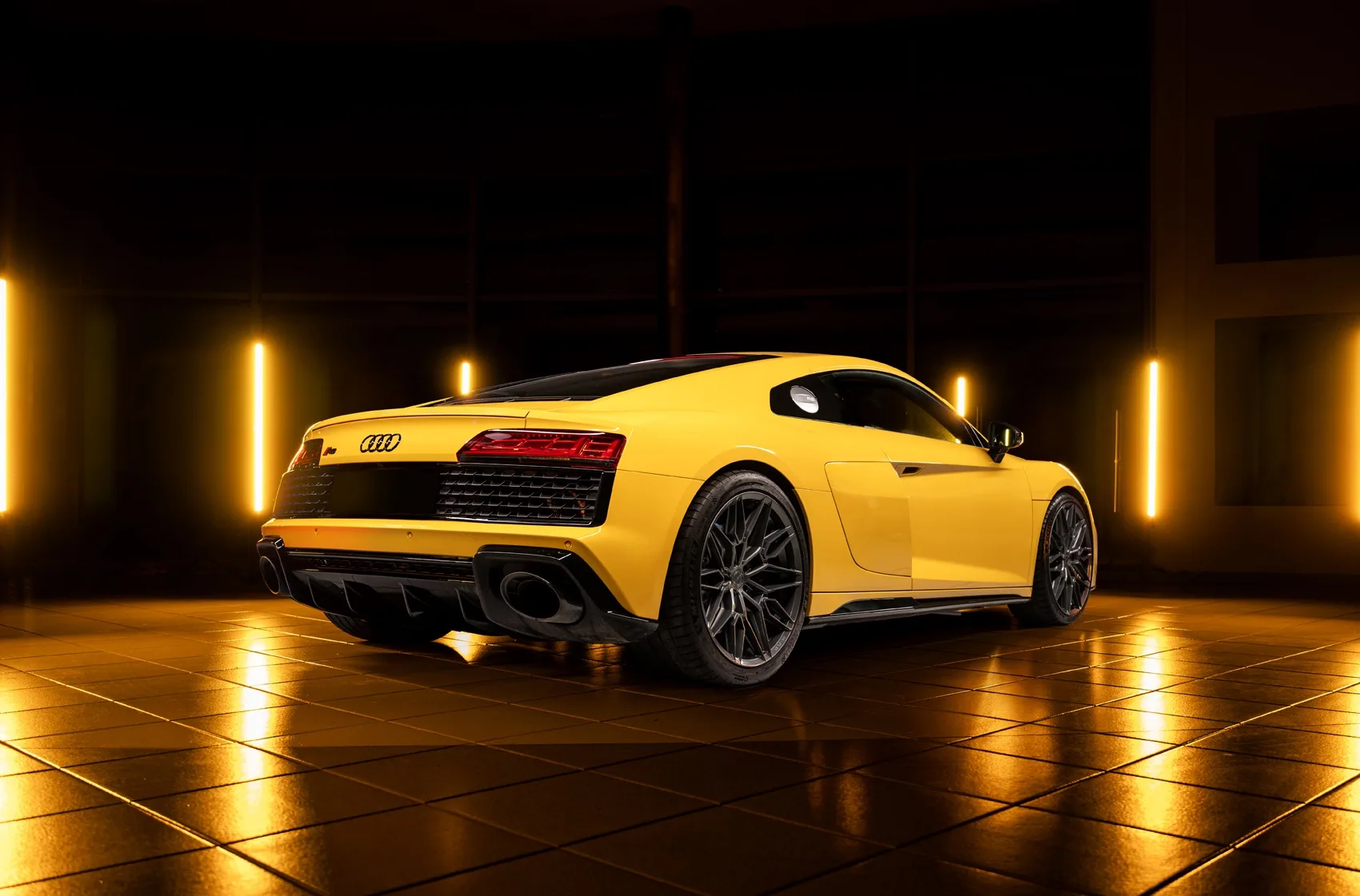 Concaver CVR6 on Audi R8 Type 4S.1, photo 10