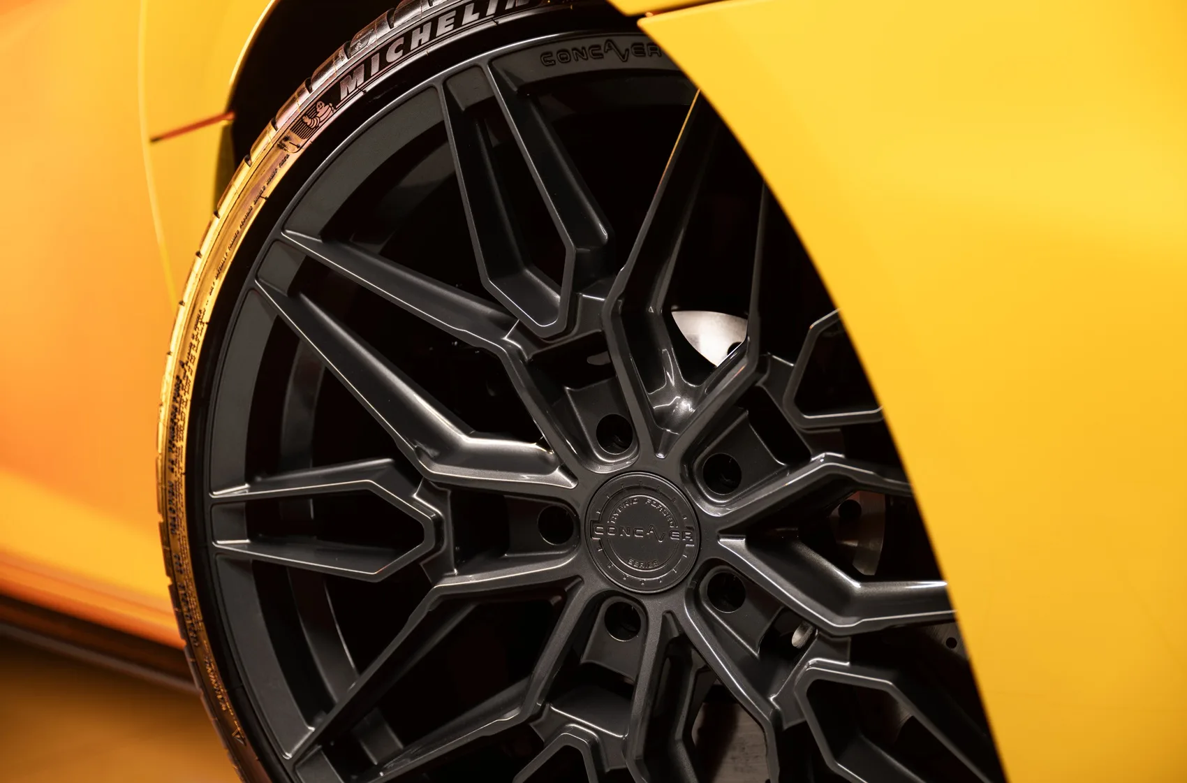 Concaver CVR6 on Audi R8 Type 4S.1, photo 8