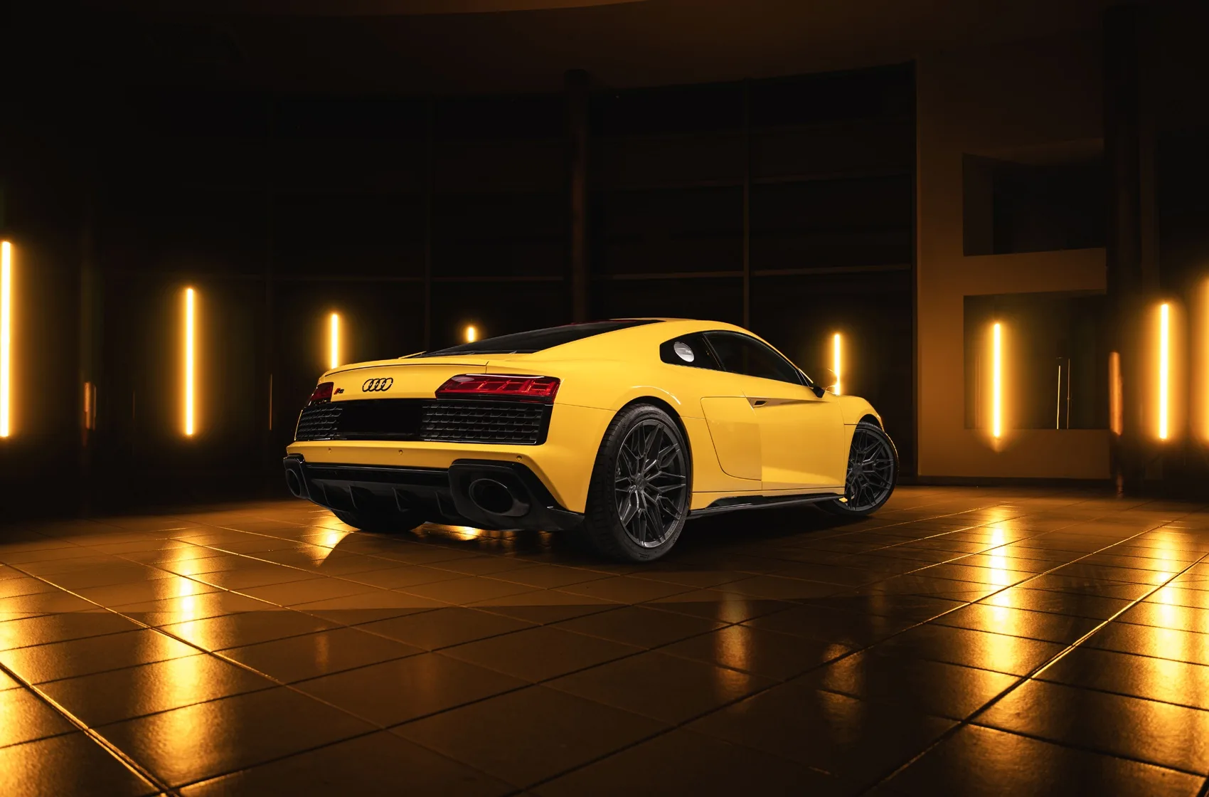 Concaver CVR6 on Audi R8 Type 4S.1, photo 9