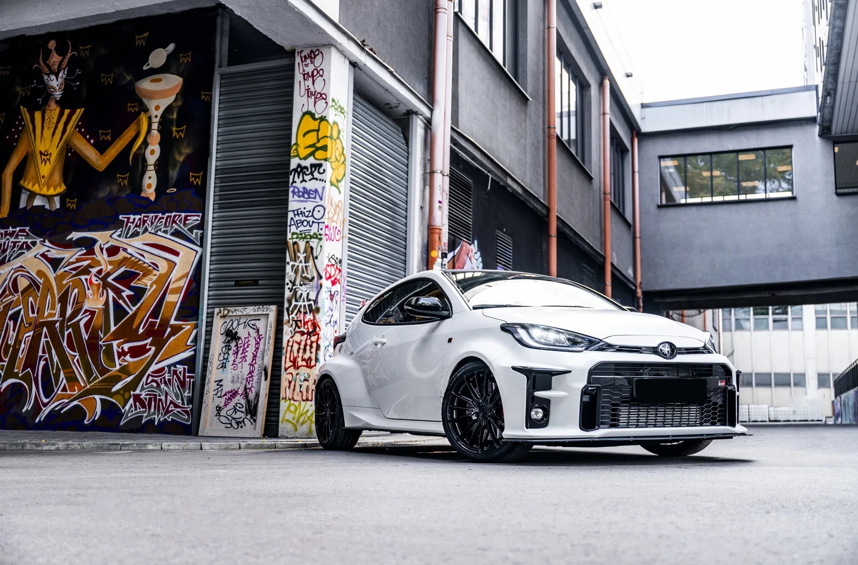 Concaver CVR7 on Toyota Yaris XP210, photo 8