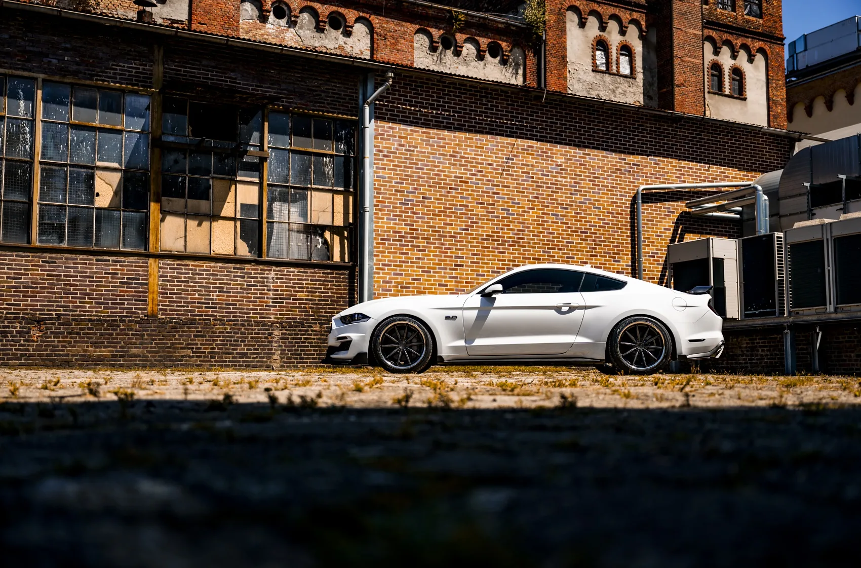 Concaver CVR8 on Ford Mustang S550.1