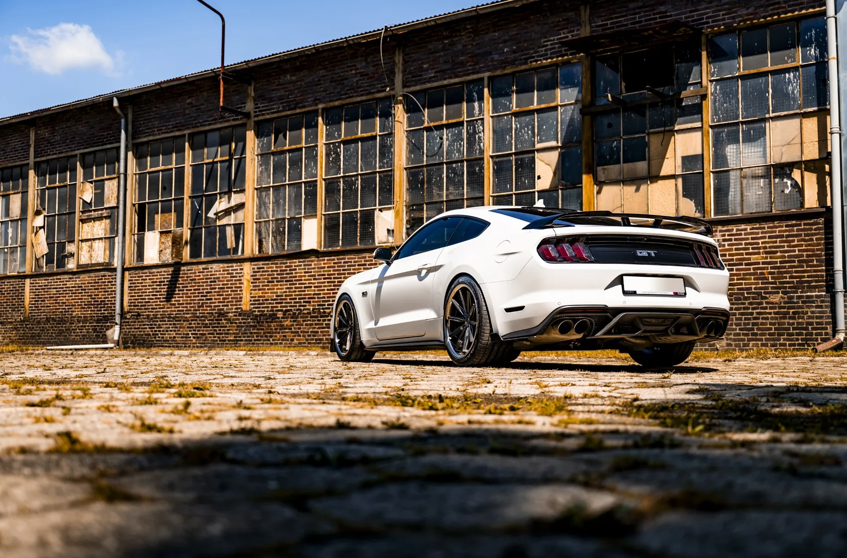 Concaver CVR8 on Ford Mustang S550.1, photo 2