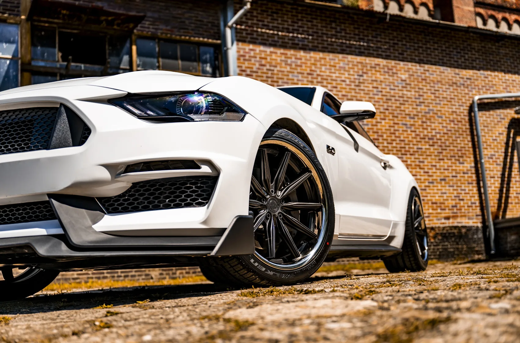 Concaver CVR8 on Ford Mustang S550.1, photo 6
