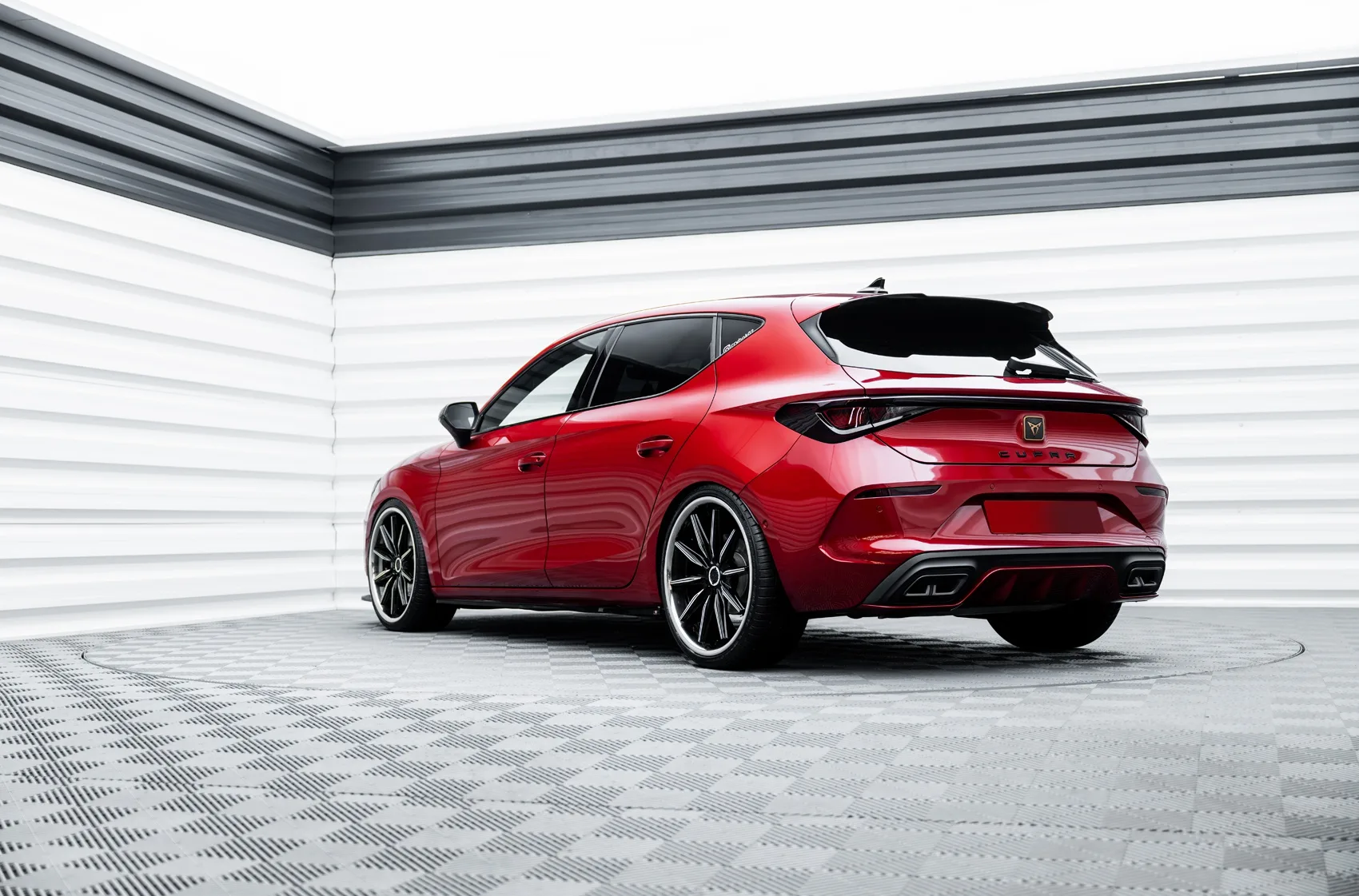 Concaver CVR8 on Cupra Leon 1st gen (KL), photo 7