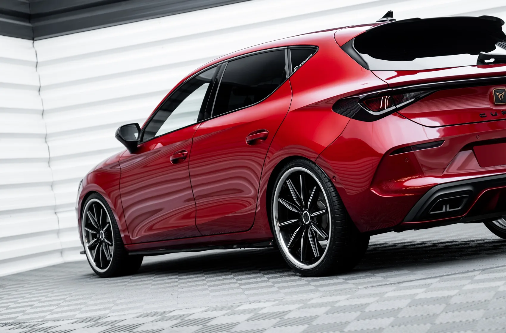 Concaver CVR8 on Cupra Leon 1st gen (KL), photo 8