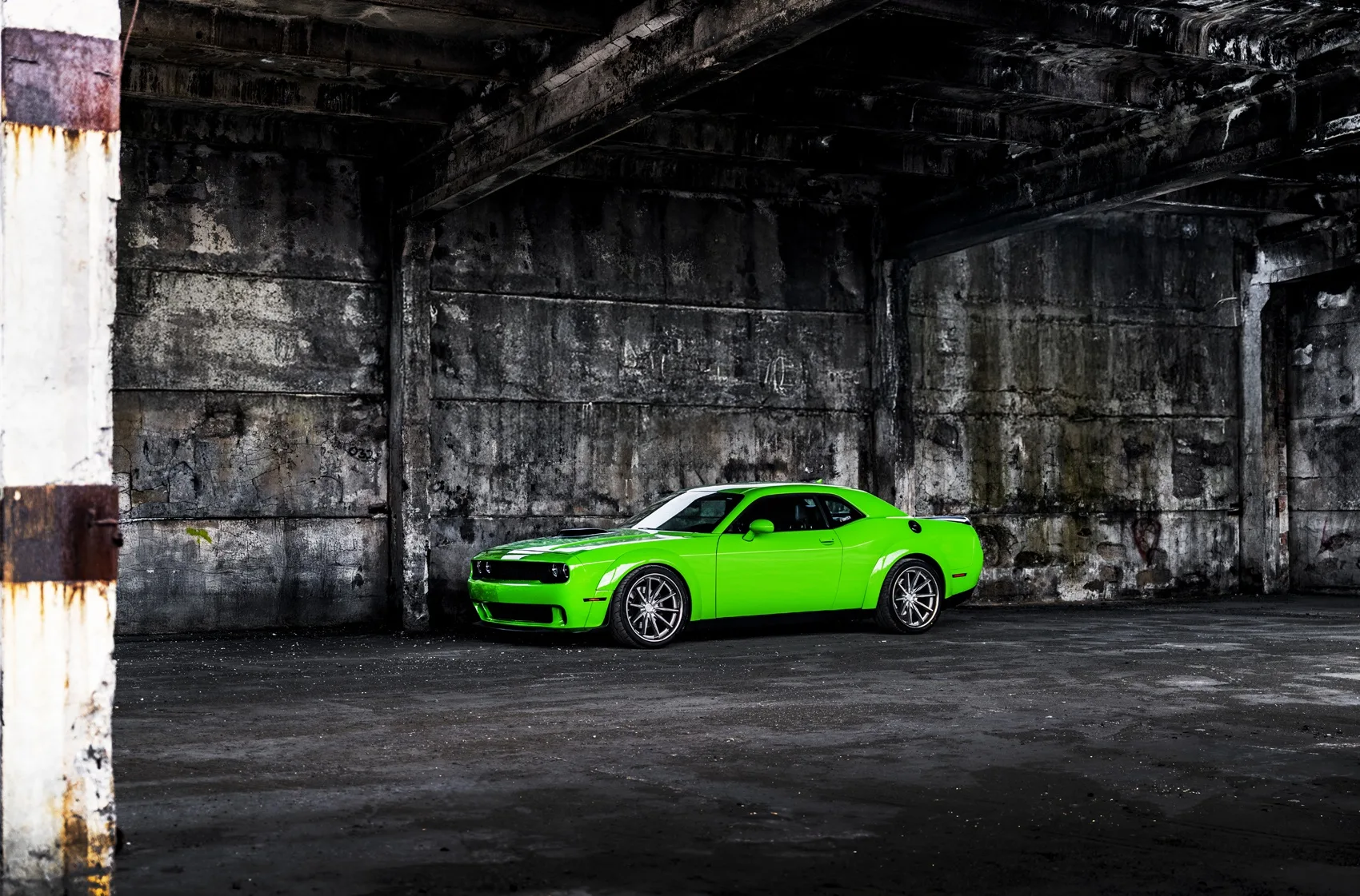 Concaver CVR8 on Dodge Challenger LC (3rd gen), photo 9