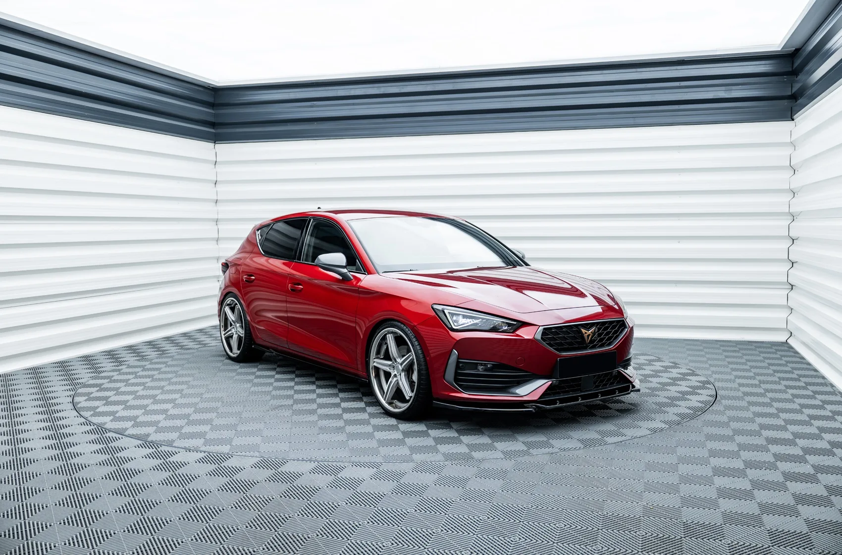 Concaver CVR9 on Cupra Leon 1st gen (KL), photo 8