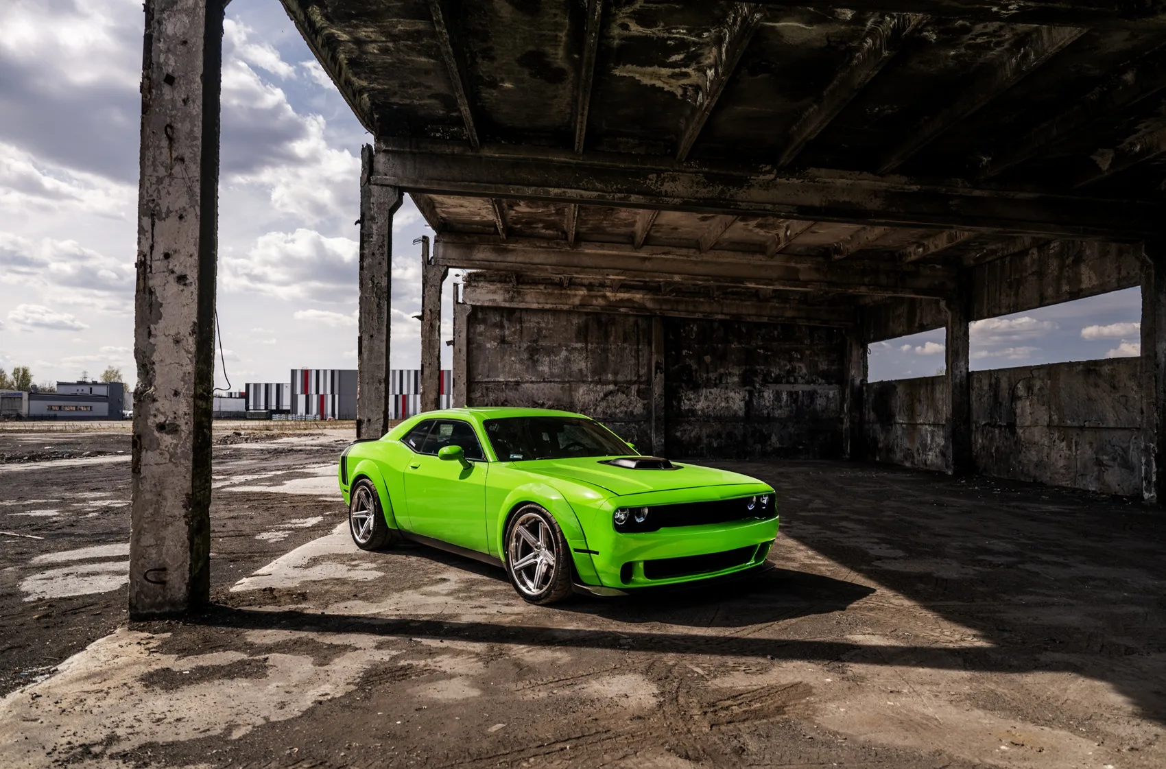 Concaver CVR9 on Dodge Challenger LC (3rd gen), photo 2