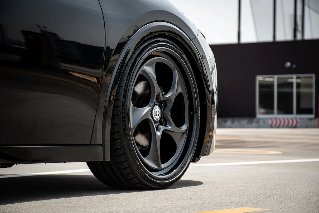 HRE Performance 522 on Toyota Prius XW50, photo 3