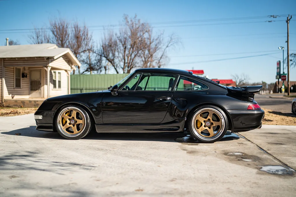 HRE Performance 527S on Porsche 911 993.1