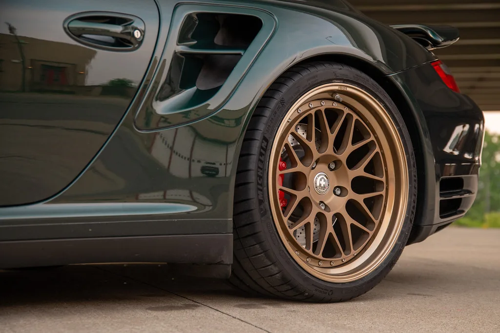 HRE Performance Classic 300 on Porsche 911 997.2, photo 9
