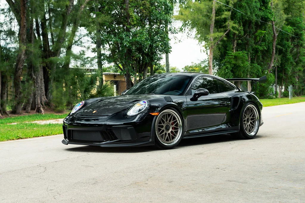 HRE Performance Classic 300 on Porsche 911 991.1