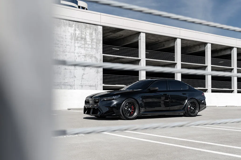 HRE Performance Classic 300 on BMW M5 G90