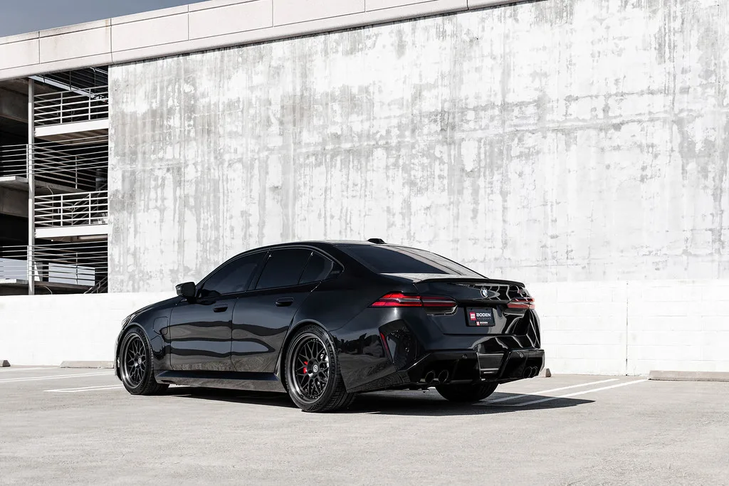 HRE Performance Classic 300 on BMW M5 G90, photo 3