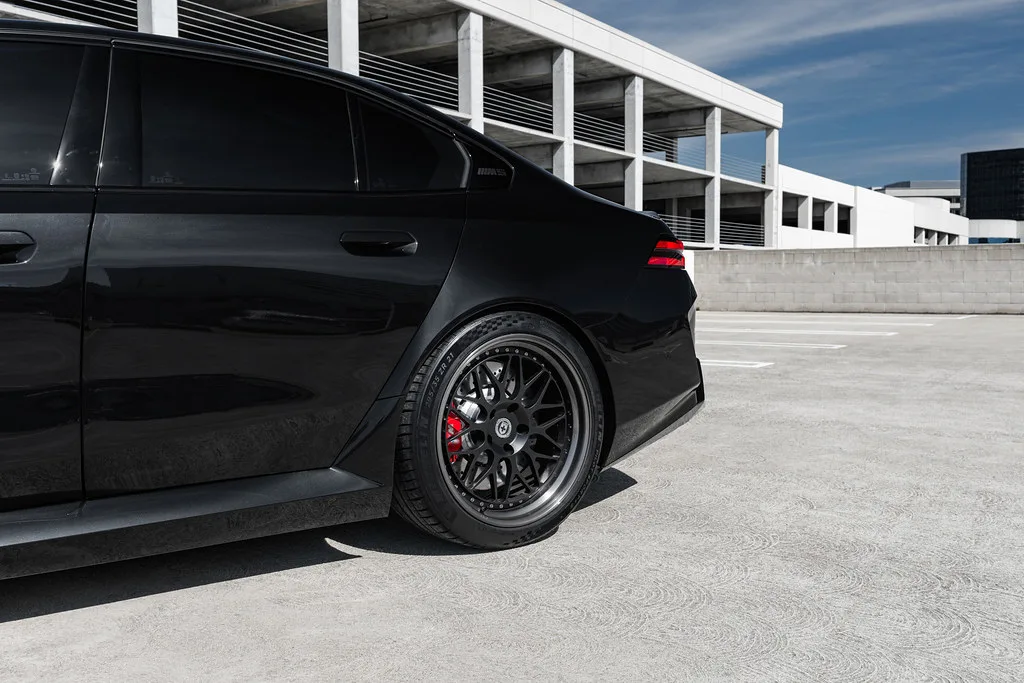 HRE Performance Classic 300 on BMW M5 G90, photo 5