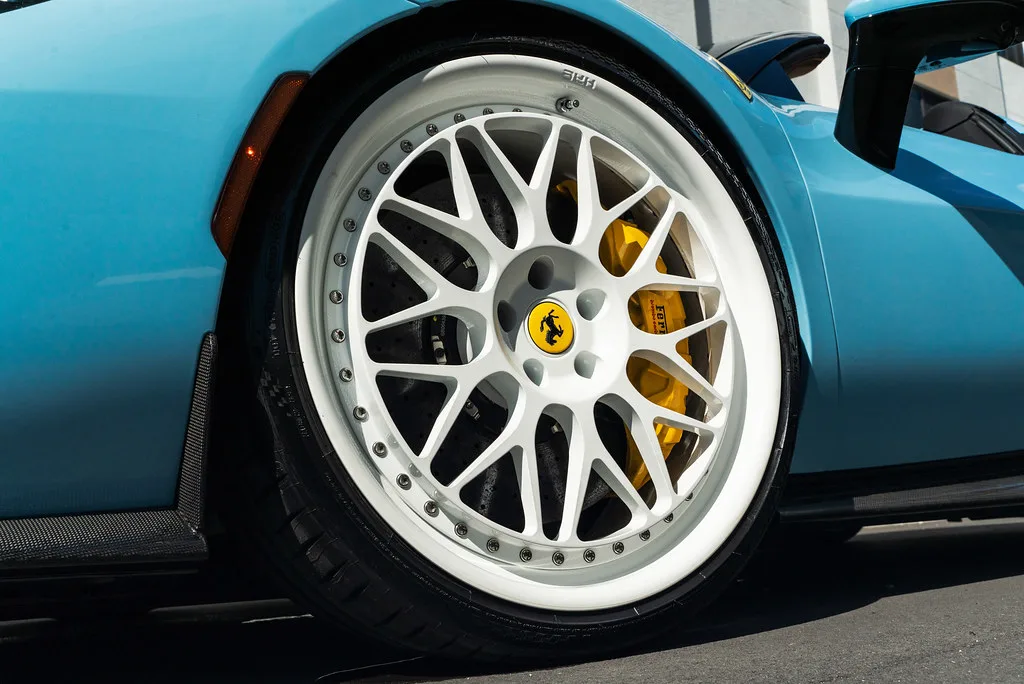 HRE Performance Classic 300 on Ferrari 296 F171, photo 2