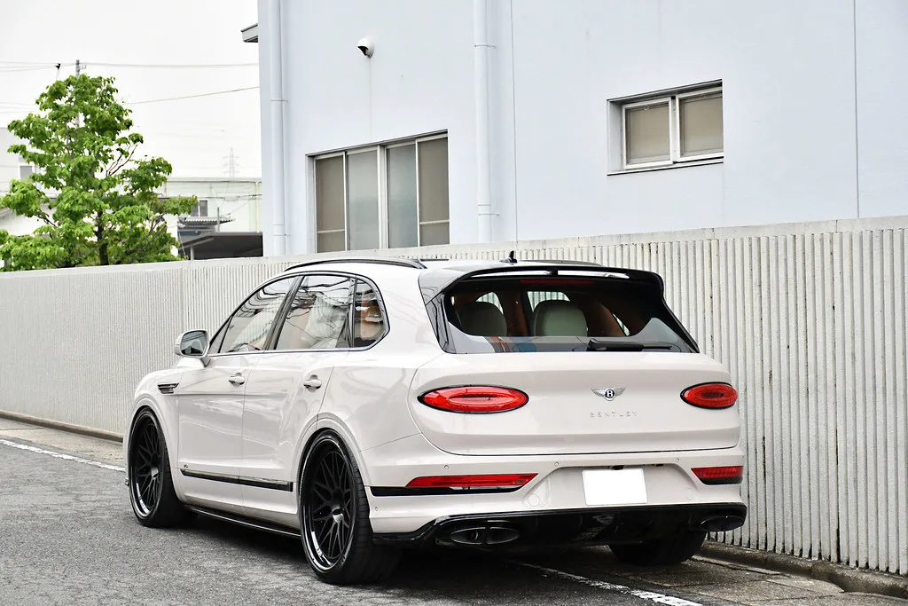 HRE Performance Classic 300 on Bentley Bentayga.1, photo 5