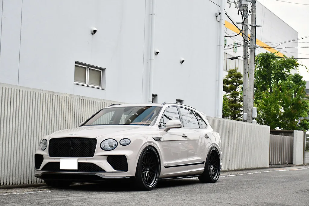 HRE Performance Classic 300 on Bentley Bentayga.1, photo 6
