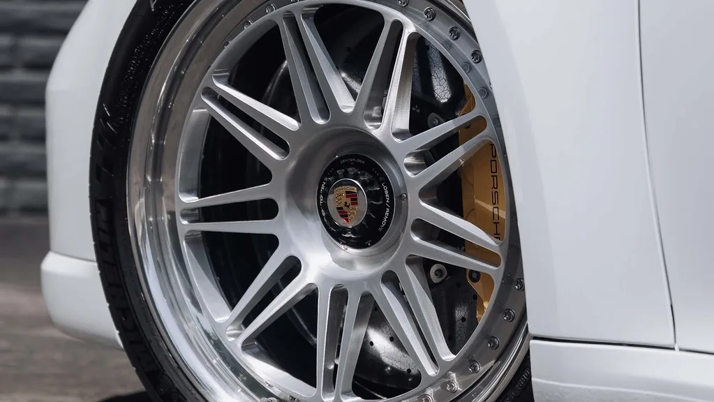 HRE Performance Classic 301 on Porsche 911 992.1