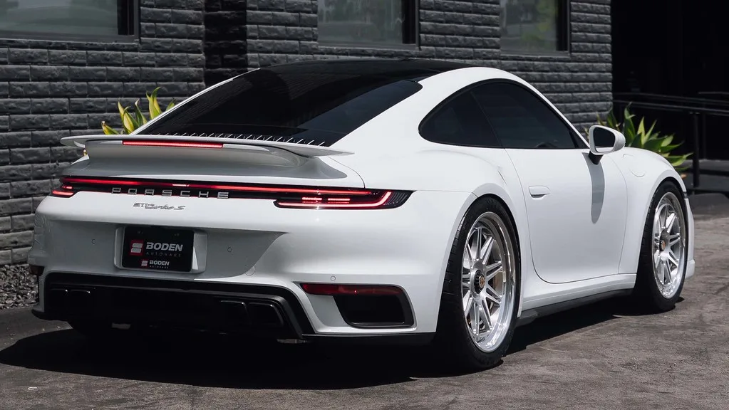 HRE Performance Classic 301 on Porsche 911 992.1, photo 4