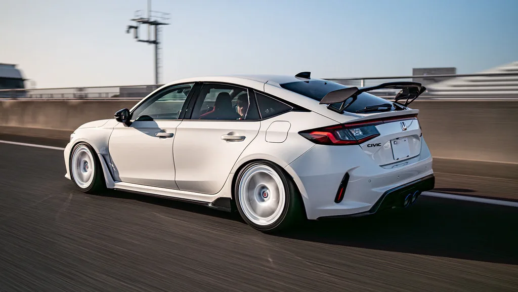 HRE Performance Classic 305 GT on Honda Civic Type R FL5, photo 4
