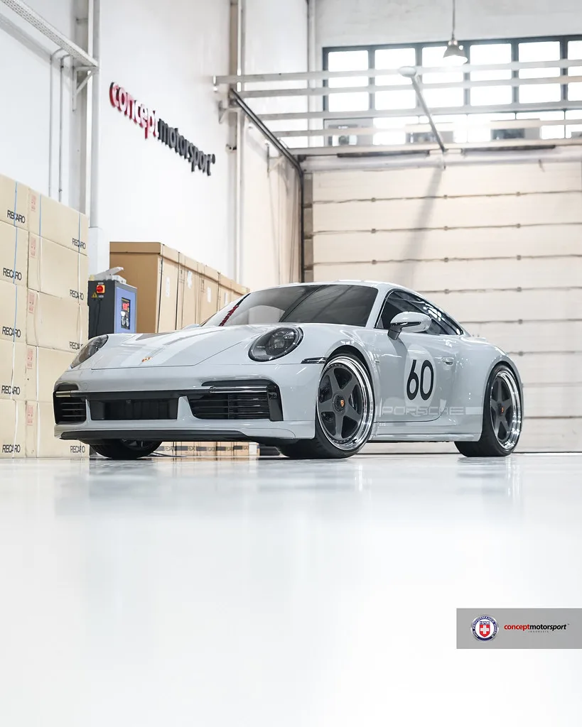 HRE Performance Classic 305 on Porsche 911 992.1, photo 12