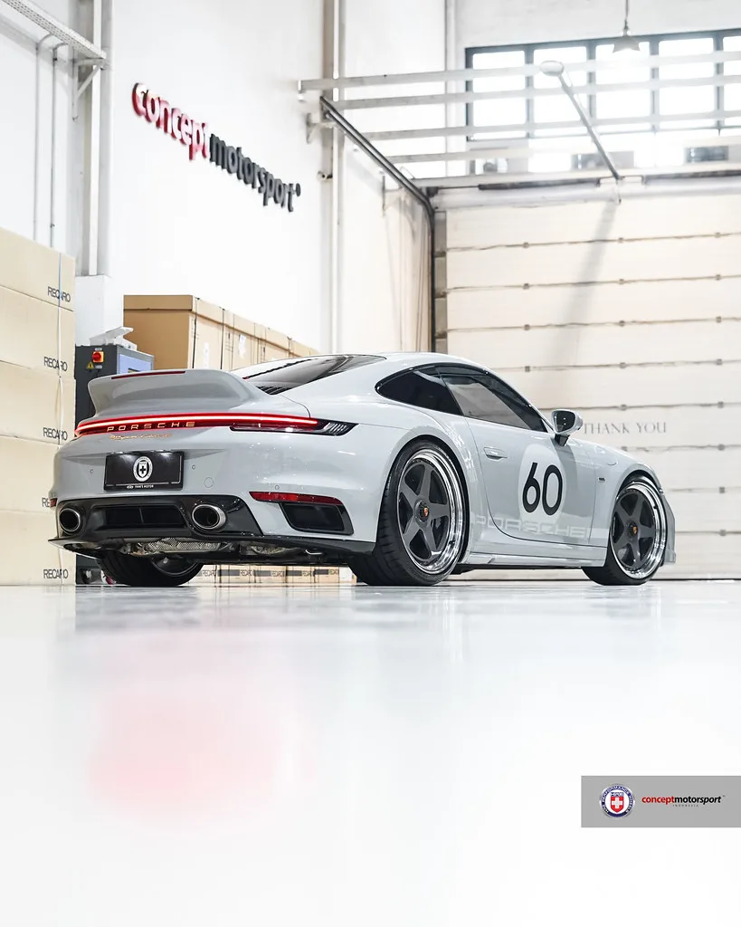 HRE Performance Classic 305 on Porsche 911 992.1, photo 9