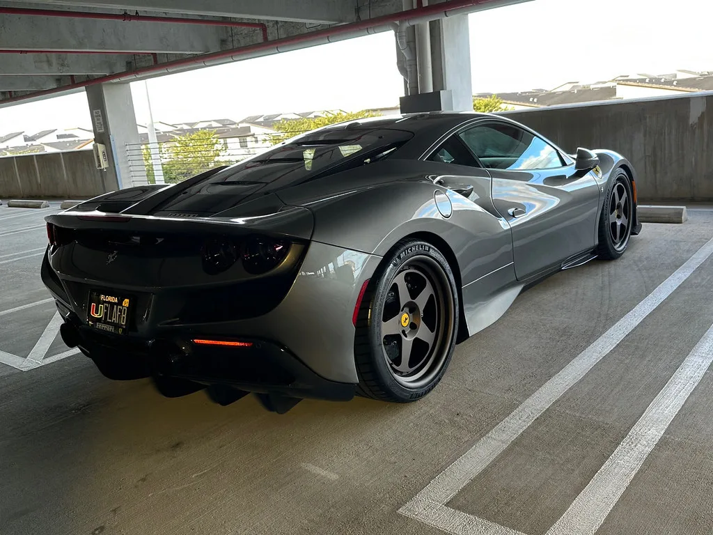 HRE Performance Classic 305 on Ferrari F8 F142MFL, photo 9
