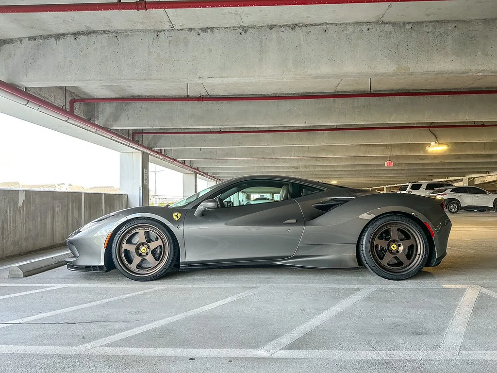 HRE Performance Classic 305 on Ferrari F8 F142MFL, photo 10