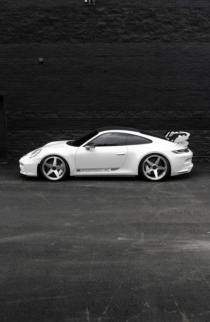HRE Performance Classic 305M on Porsche 911 992.1, photo 12