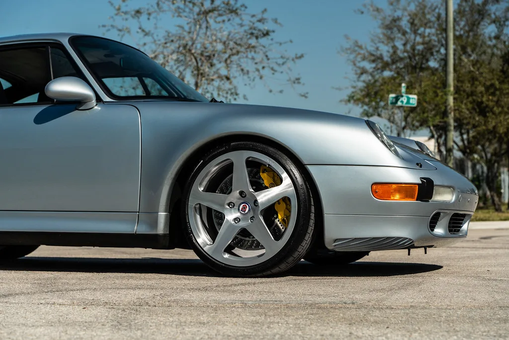 HRE Performance Classic 305M on Porsche 911 993.1, photo 4