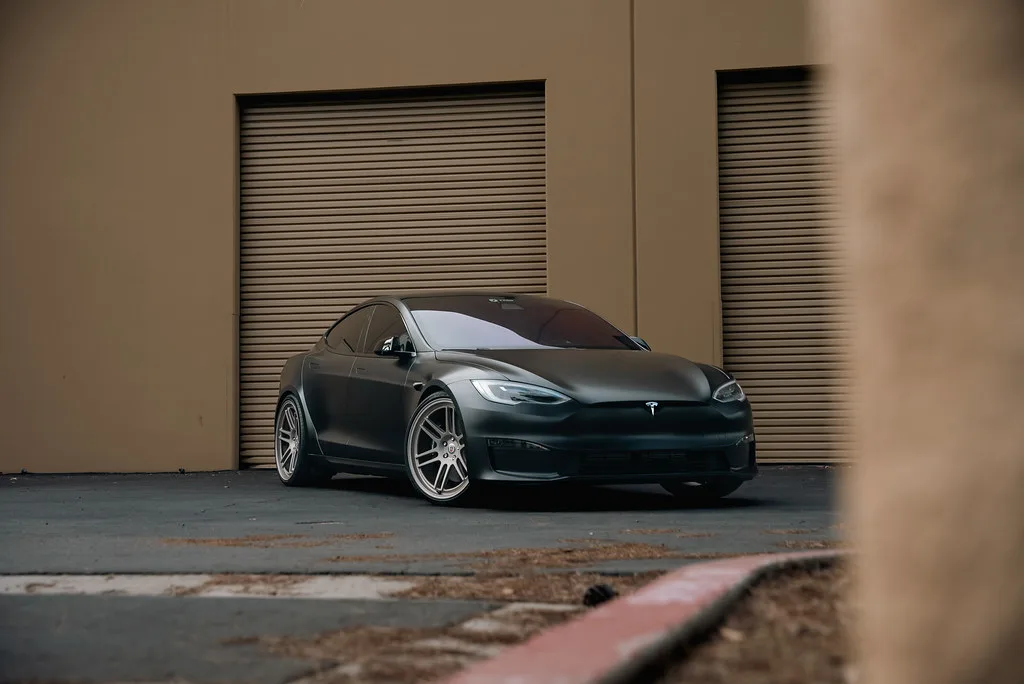 HRE Performance Classic 312 GTS on Tesla Model S Original (2012-2016), photo 2