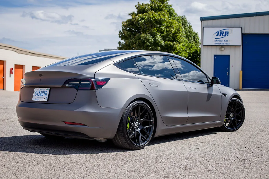 HRE Performance FlowForm FF01 on Tesla Model 3 Original (2017-2023), photo 5