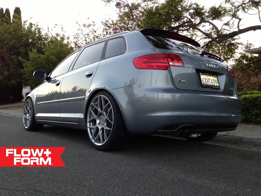 HRE Performance FlowForm FF01 on Audi A3 8P.1