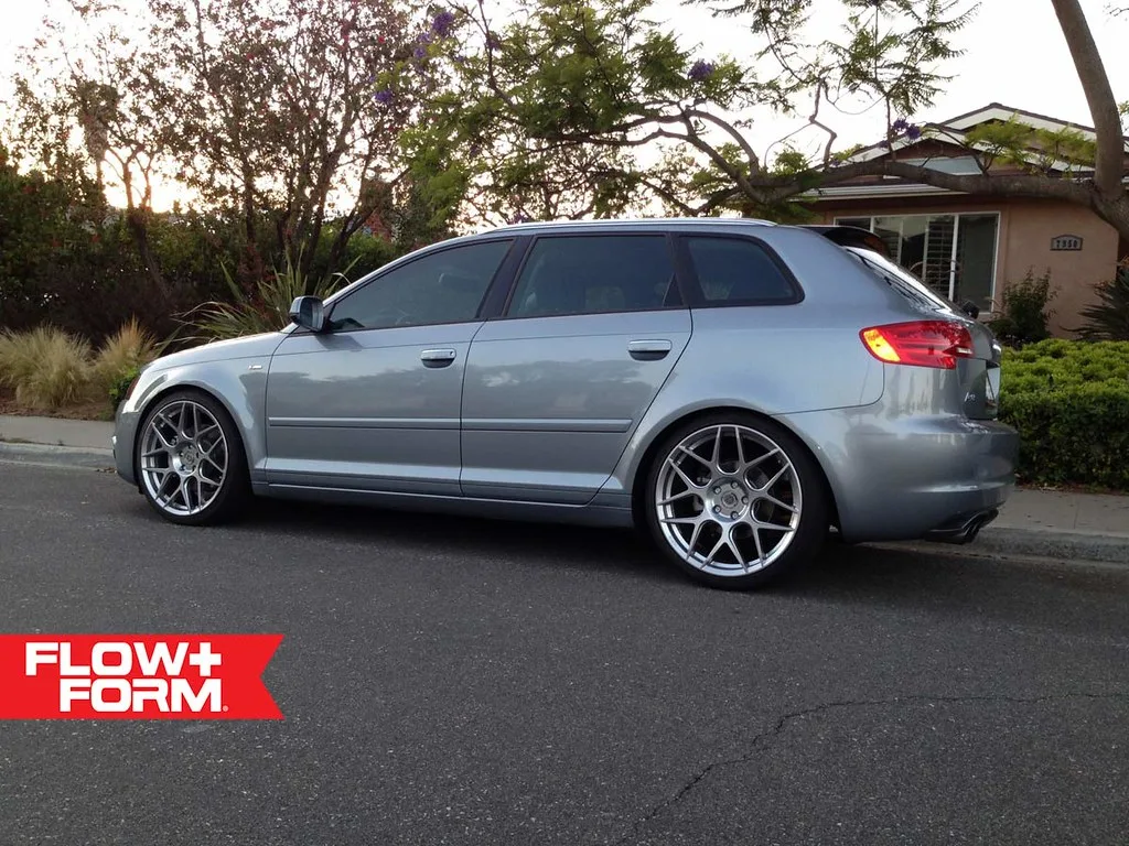 HRE Performance FlowForm FF01 on Audi A3 8P.1, photo 3