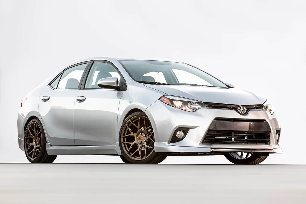 HRE Performance FlowForm FF01 on Toyota Corolla E170, photo 2