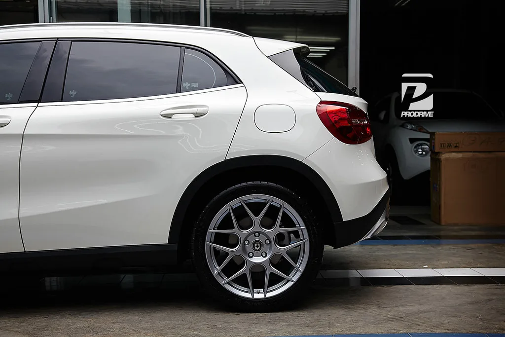 HRE Performance FlowForm FF01 on Mercedes-Benz GLA X156.1, photo 3