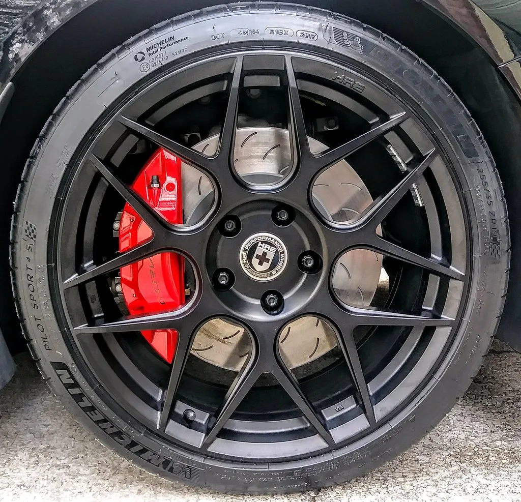 HRE Performance FlowForm FF01 on Chevrolet Corvette C7, photo 3