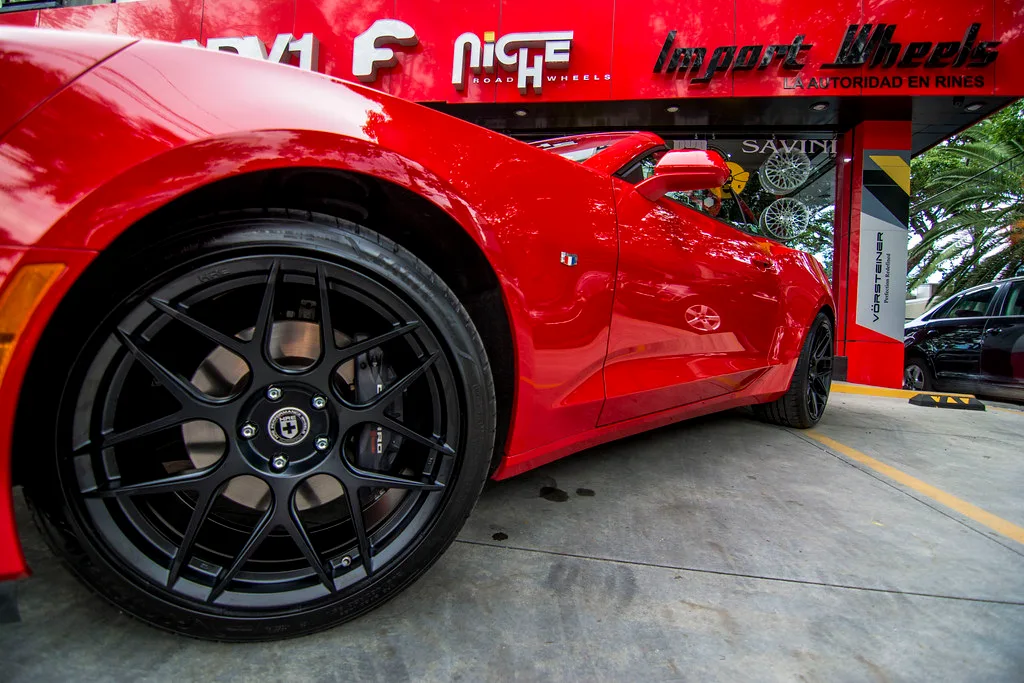 HRE Performance FlowForm FF01 on Chevrolet Camaro Sixth Generation (2016-24), photo 4