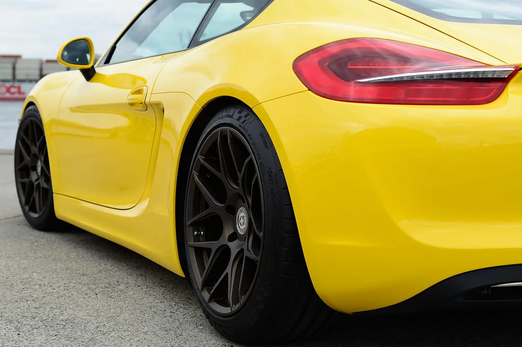 HRE Performance FlowForm FF01 on Porsche Cayman 981, photo 2