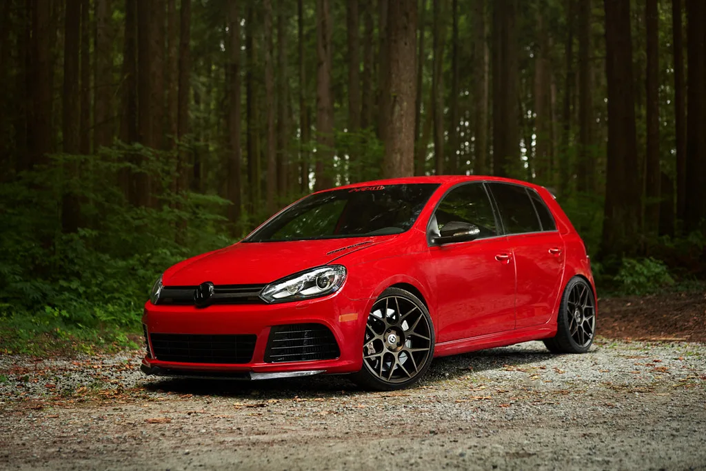HRE Performance FlowForm FF01 on Volkswagen Golf Mk6 (Typ 5K), photo 5