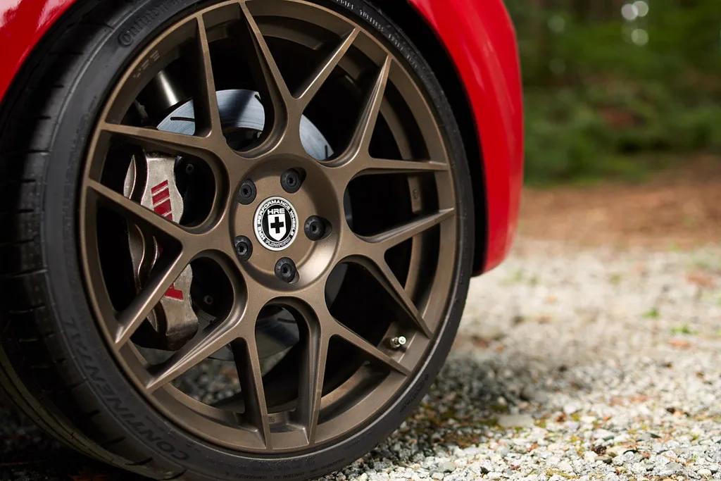 HRE Performance FlowForm FF01 on Volkswagen Golf Mk6 (Typ 5K), photo 4