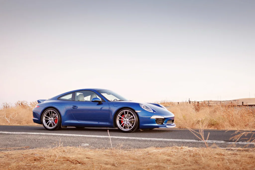 HRE Performance FlowForm FF04 wheels on Porsche 911 991.1, photo 3