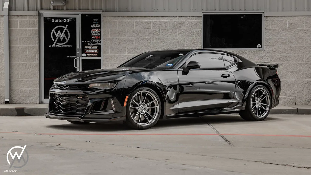 HRE Performance FlowForm FF04 wheels on Chevrolet Camaro Sixth Generation (2016-24), photo 2