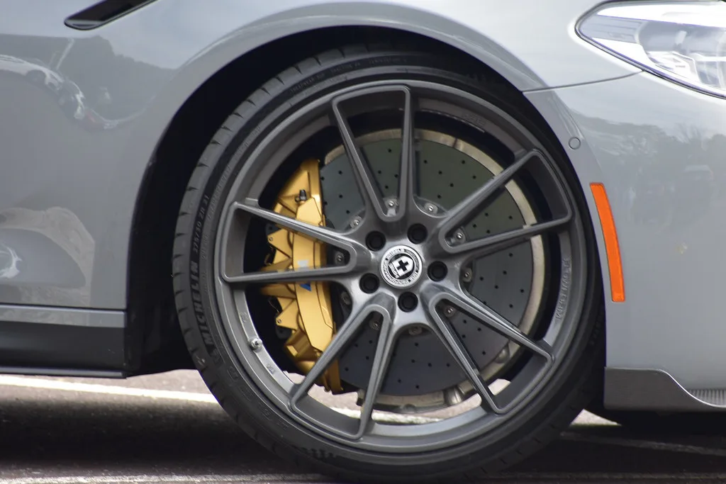 HRE Performance FlowForm FF04 on BMW M5 F90.1, photo 5