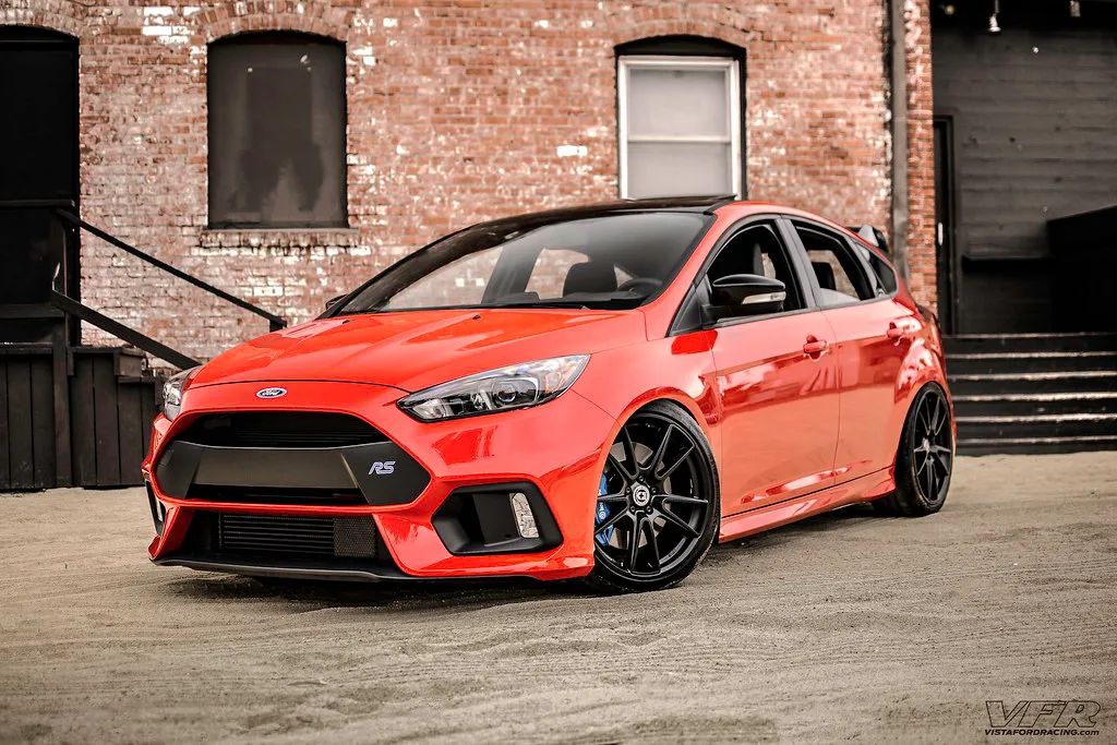 HRE Performance FlowForm FF04 on Ford Focus Mk3 (2011-2018), photo 9