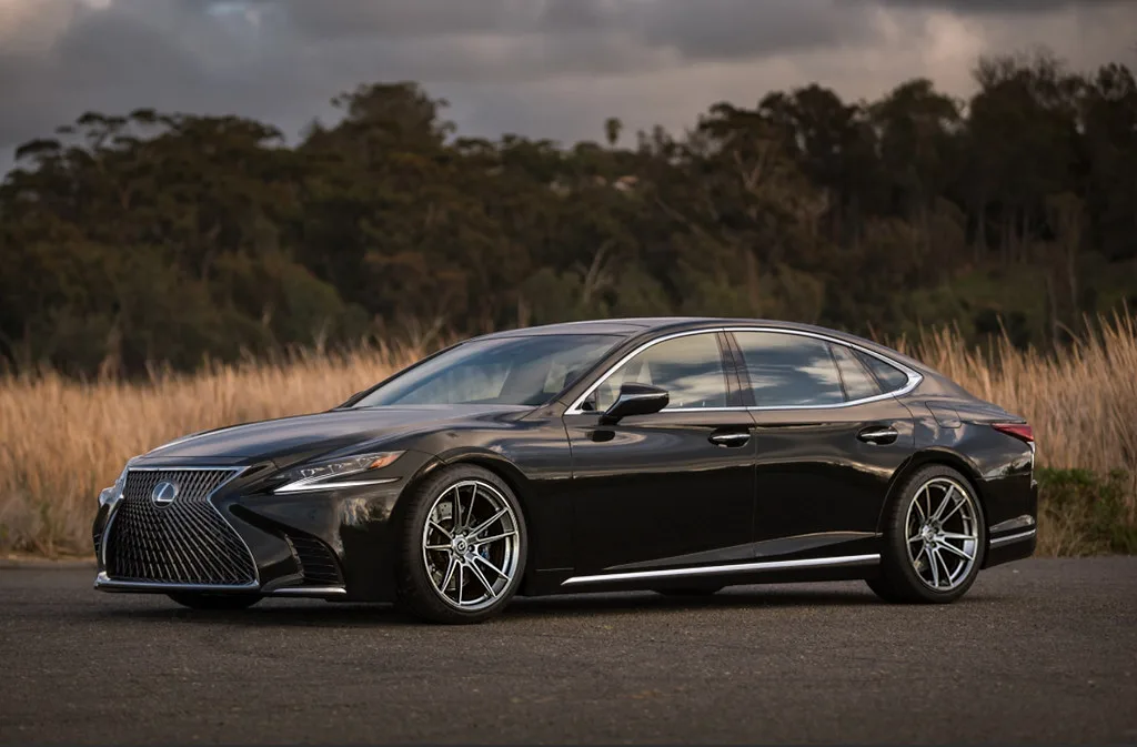 HRE Performance FlowForm FF04 on Lexus LS XF50