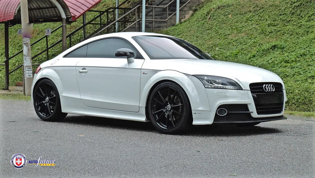 HRE Performance FlowForm FF04 on Audi TT 8J.1